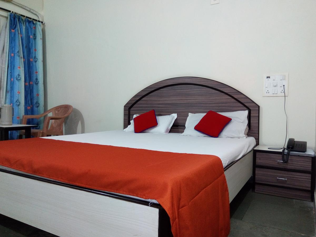 Hotel Guruji อลีบาก ภายนอก รูปภาพ